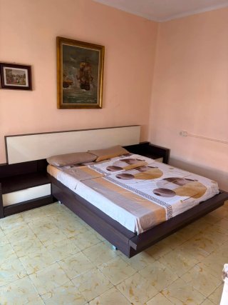 Cama Matrimonio Madera y Tela
