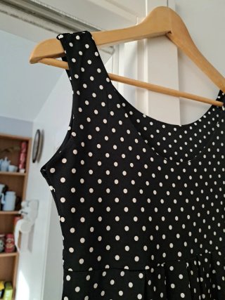 Vestido lunares negro talla M