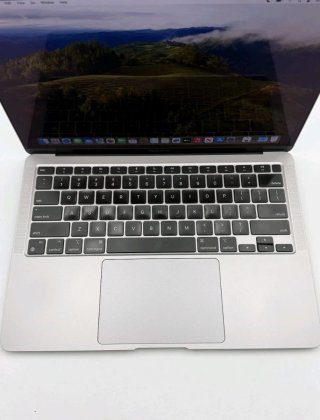 MacBook Air 13.3 M1 2020 8GB RAM 256GB