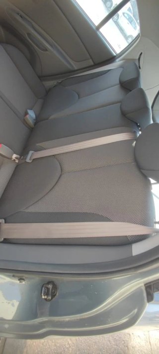 Asientos traseros Kia Rio