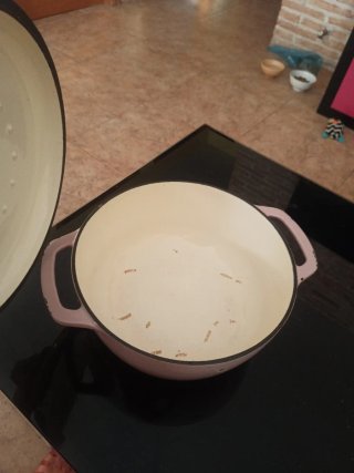 Olla de hierro fundido rosa