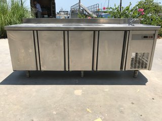 Cocina profesional Restaurante Marisquería
