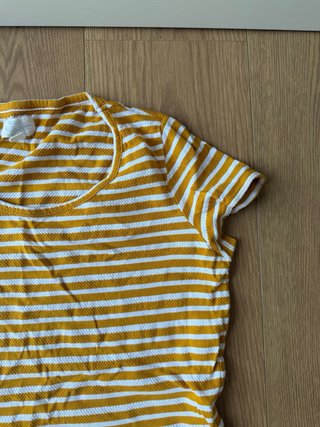 Camiseta Mountain Warehouse mostaza UK 10