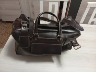 Bolso de piel Makuto marrón