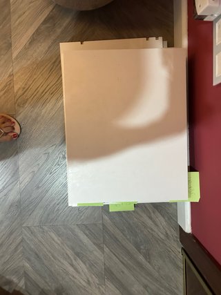 Baldas armario madera blanco.