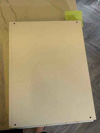 Baldas armario madera blanco.