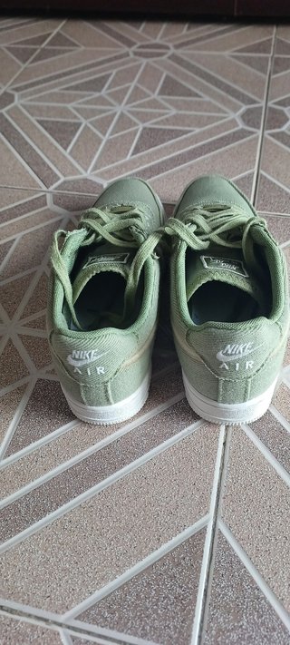 Zapatillas Nike Air Force 1 Verde/Dorado