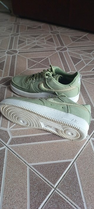 Zapatillas Nike Air Force 1 Verde/Dorado