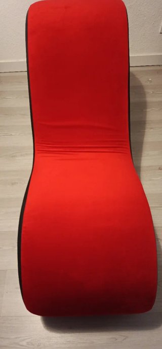 Diván Rojo y Negro