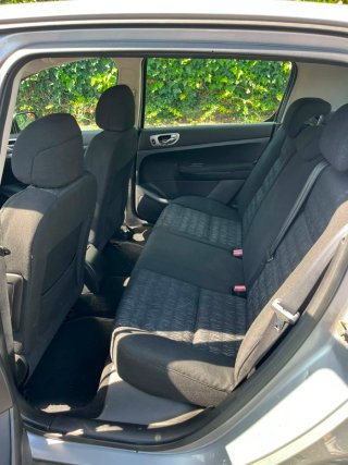 Peugeot 307 2004