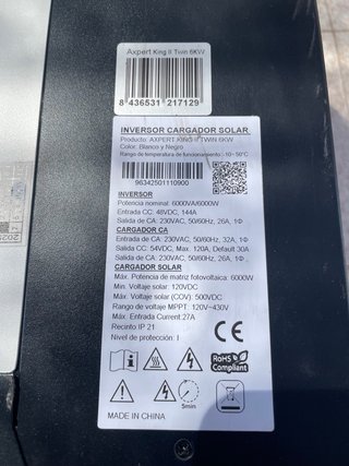 Controlador de Carga Solar Híbrido