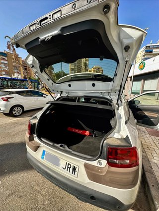 Citroën C4 Cactus 1.6 BlueHDi 100 CV · 2016 · 149.