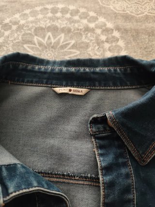 Cazadora vaquera azul cómo nueva