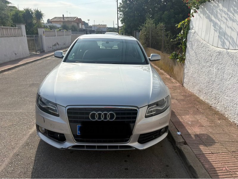 Audi A4 2010 - foto 1