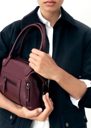 Bolso color burdeos  sin estrenar