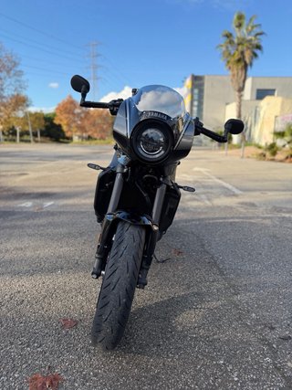 Yamaha XSR 900 Negra