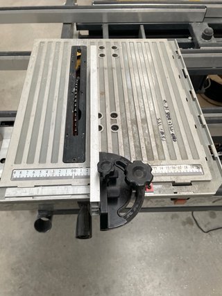 Ingletadora con mesa superior TR 235