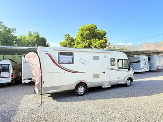Autocaravana Integral/isla Rapido 881F/2014