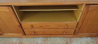 Mueble TV madera + mesa y 6 sillas
