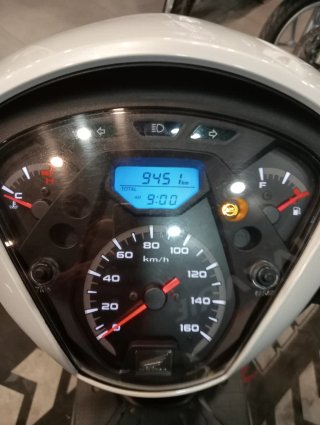 Honda SH 125 Scooter Blanca