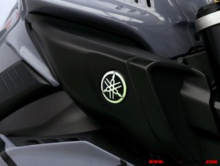 YAMAHA MT-10