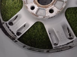 LLANTA SUELTA VW GOLF 16 PULGADAS