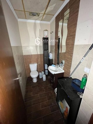 Local comercial en venta en Yecla