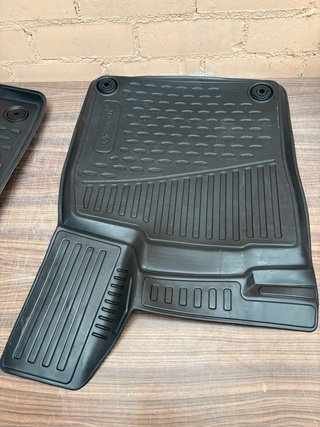 Alfombrillas Goma 3D a Medida Cupra Born (2021+)