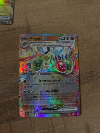 Carta Pokémon Flygon EX Teracristal 106/191