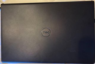 Portátil Dell Vostro 3520 Negro/Gris