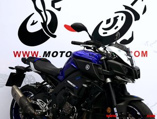 YAMAHA MT-10