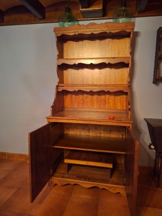 Alacena rústica de madera
