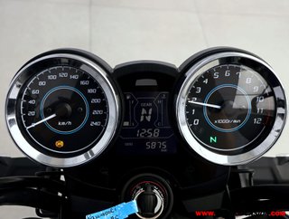 KAWASAKI Z 650 RS ¿A2? GARANTÍA OFICIAL