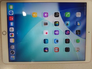 Apple iPad 3 rosa