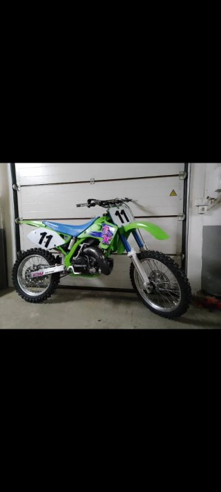 Kawasaki KX 250 1993 - Estética 92