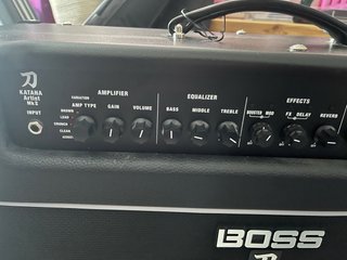 Amplificador Boss Katana Artist Mk2