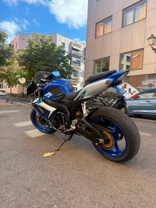 Vendo Moto Suzuki Gsxr 750cc 2007