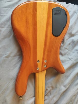 Bajo Warwick Streamer LX Pro Series