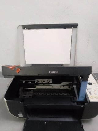 Impresora Canon Blanca
