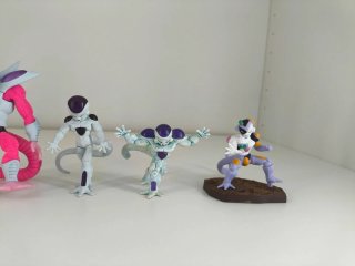 Set Figuras Gashapon Frieza Dragon Ball