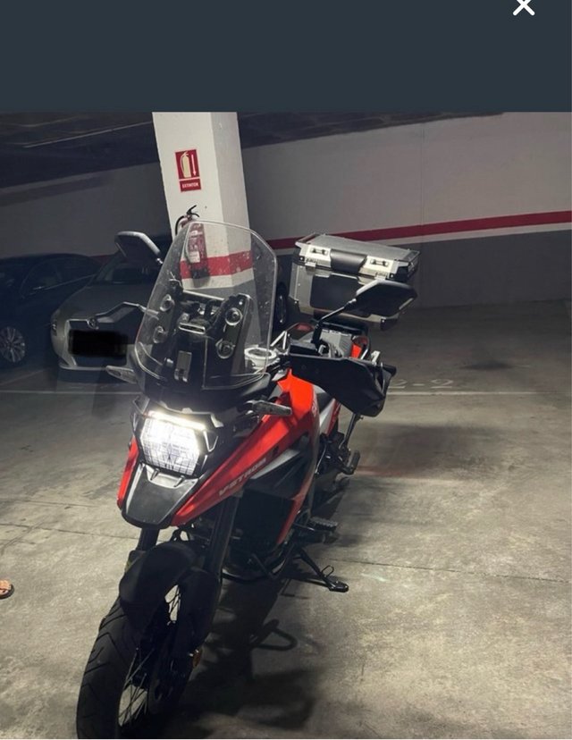 Suzuki V-Strom 1050 Adventure