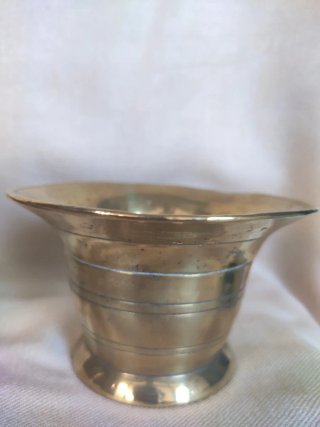 Morteros antiguos de bronce
