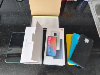 Xiaomi Redmi Note 9 Pro + Fundas