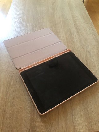 Ipad con funda. NO FUNCIONA.