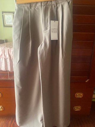 Pantalones anchos