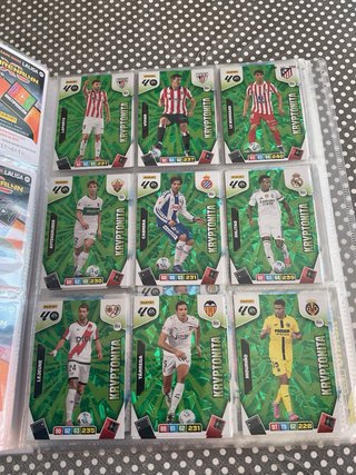 Álbum Panini Adrenalyn XL LaLiga 25-26 +450 Cartas