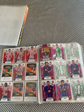 Álbum Panini Adrenalyn XL LaLiga 25-26 +450 Cartas