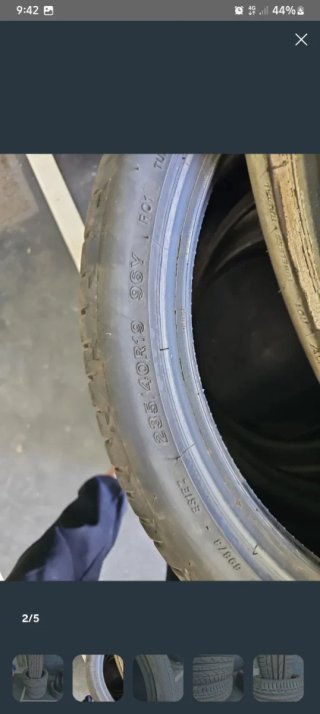 Neumáticos 225/40 R19