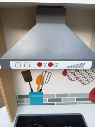 Cocina de juguete con accesorios