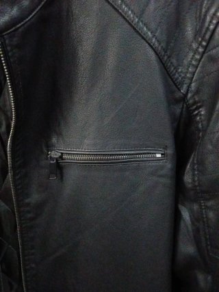 Cazadora efecto piel negra XL